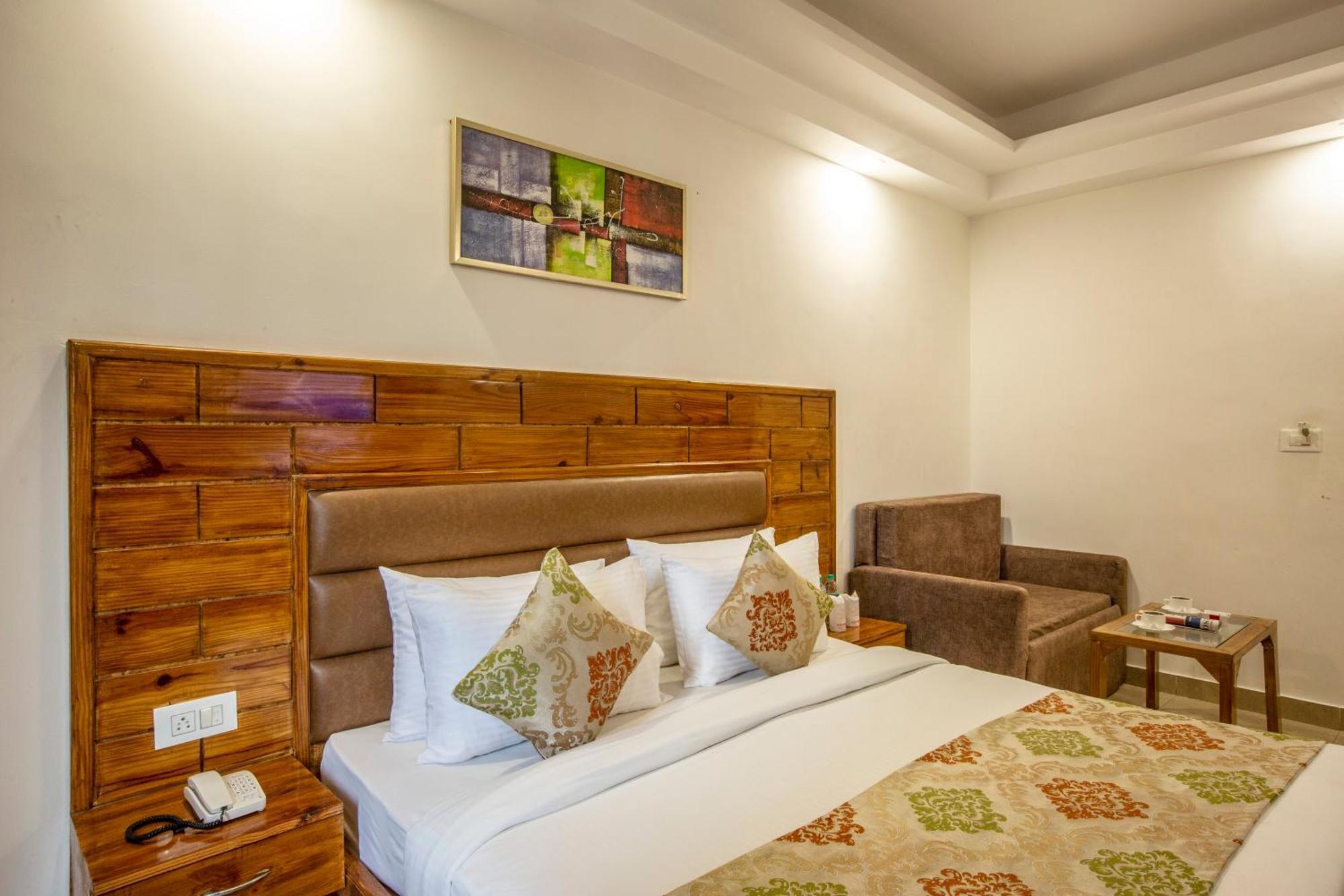 Airport Delhi Aerocity Inn Plaza Ню Делхи Екстериор снимка